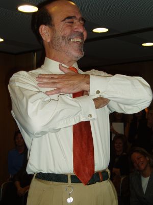 juan-Joyas-Solidarias-2004